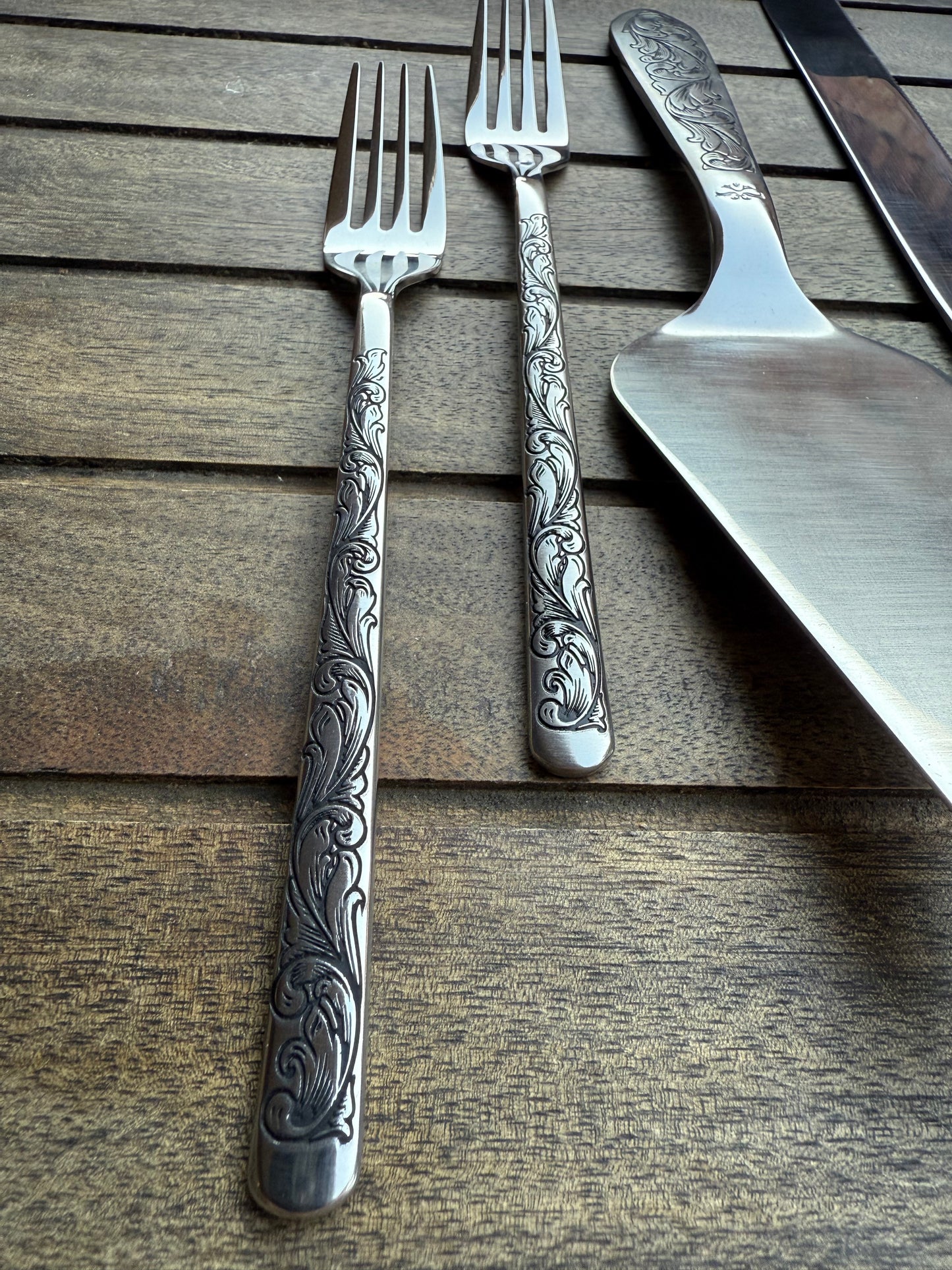 Engraved Cake Forks - Stainless Steel Wedding Cake Fork Set