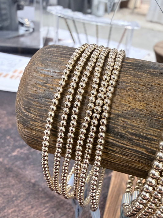 Gold beaded stretch bracelet 2mm