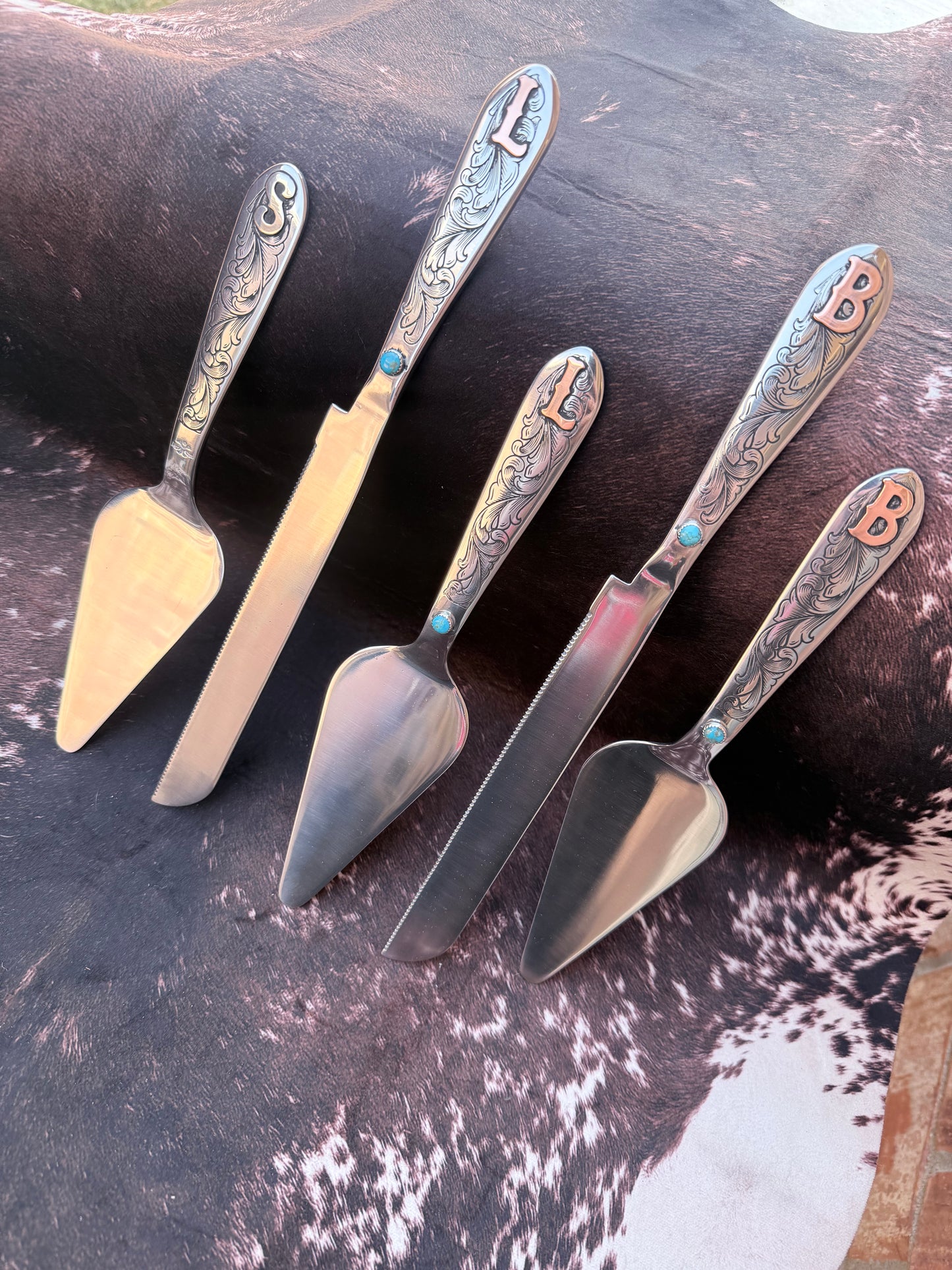 Custom Wedding Cake Serving Set