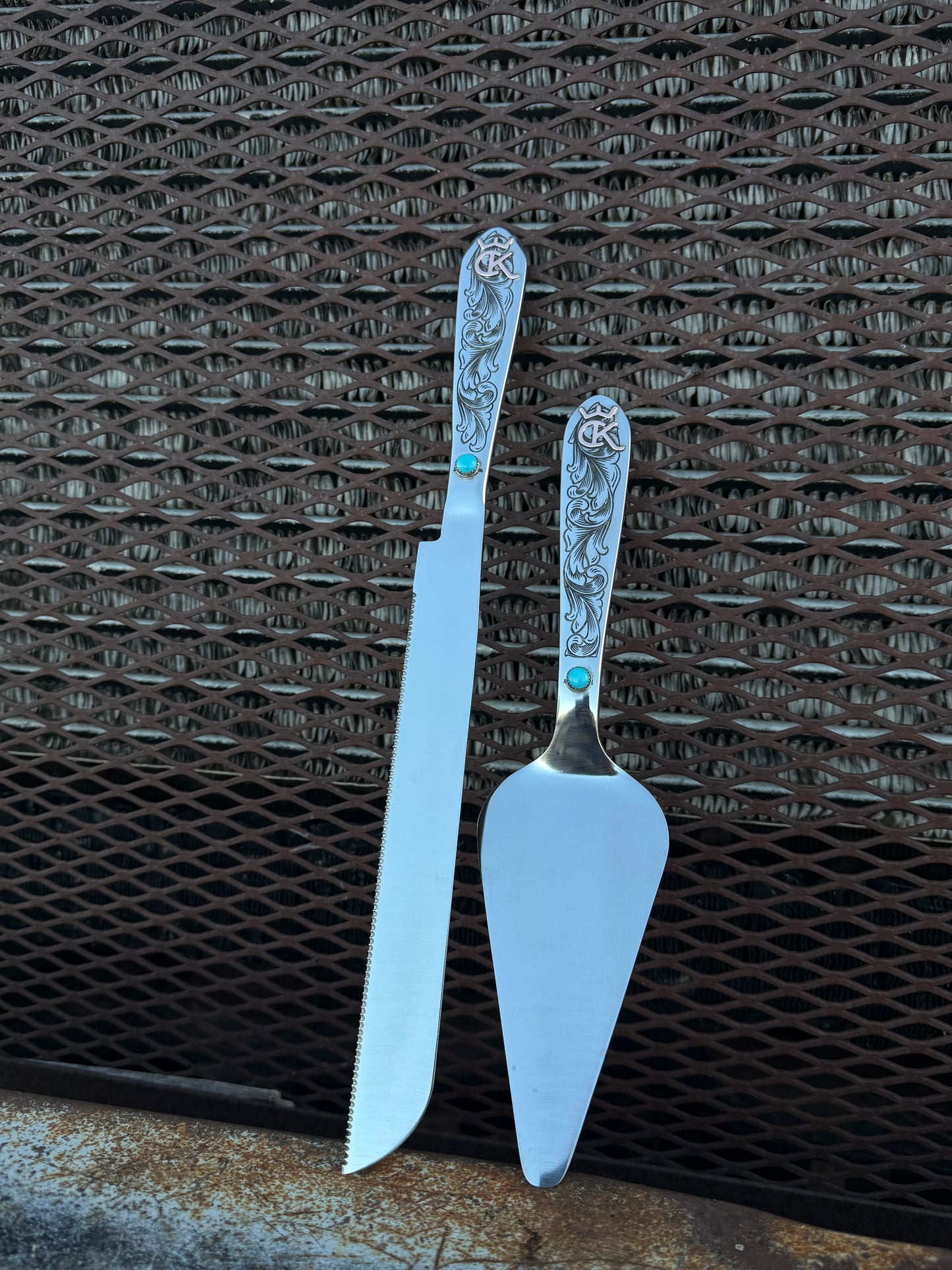 Custom Wedding Cake Serving Set
