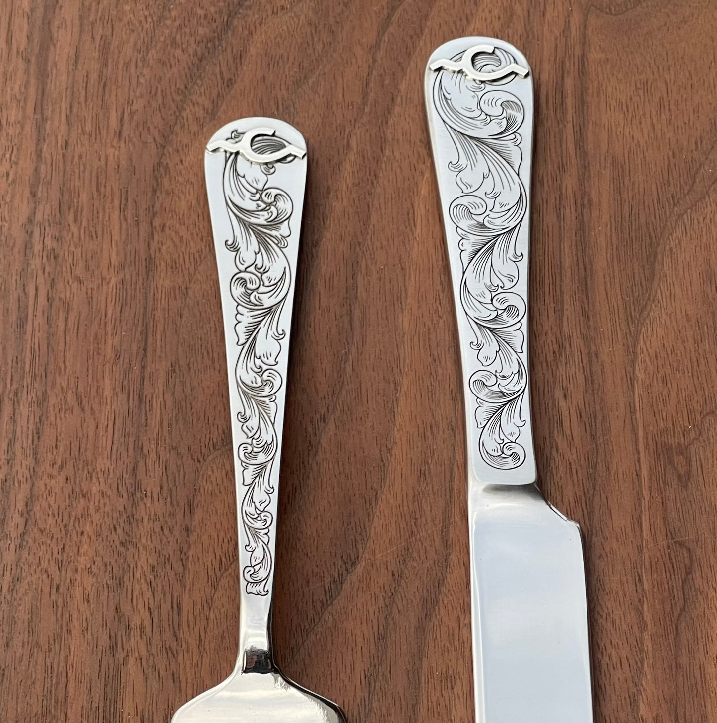 Custom Wedding Cake Serving Set