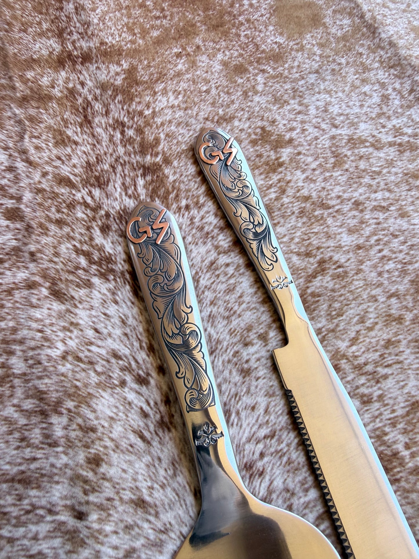 Custom Wedding Cake Serving Set