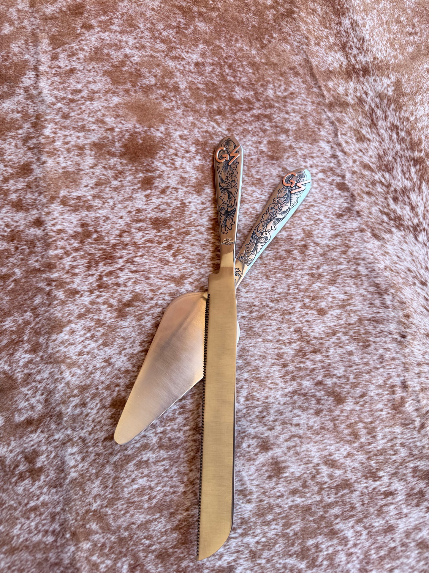 Custom Wedding Cake Serving Set